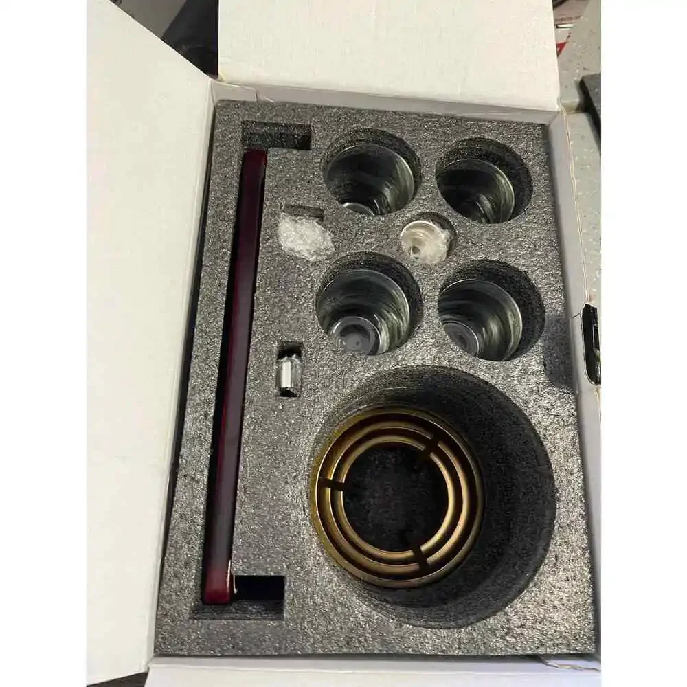 Padaroc , whiskey set *